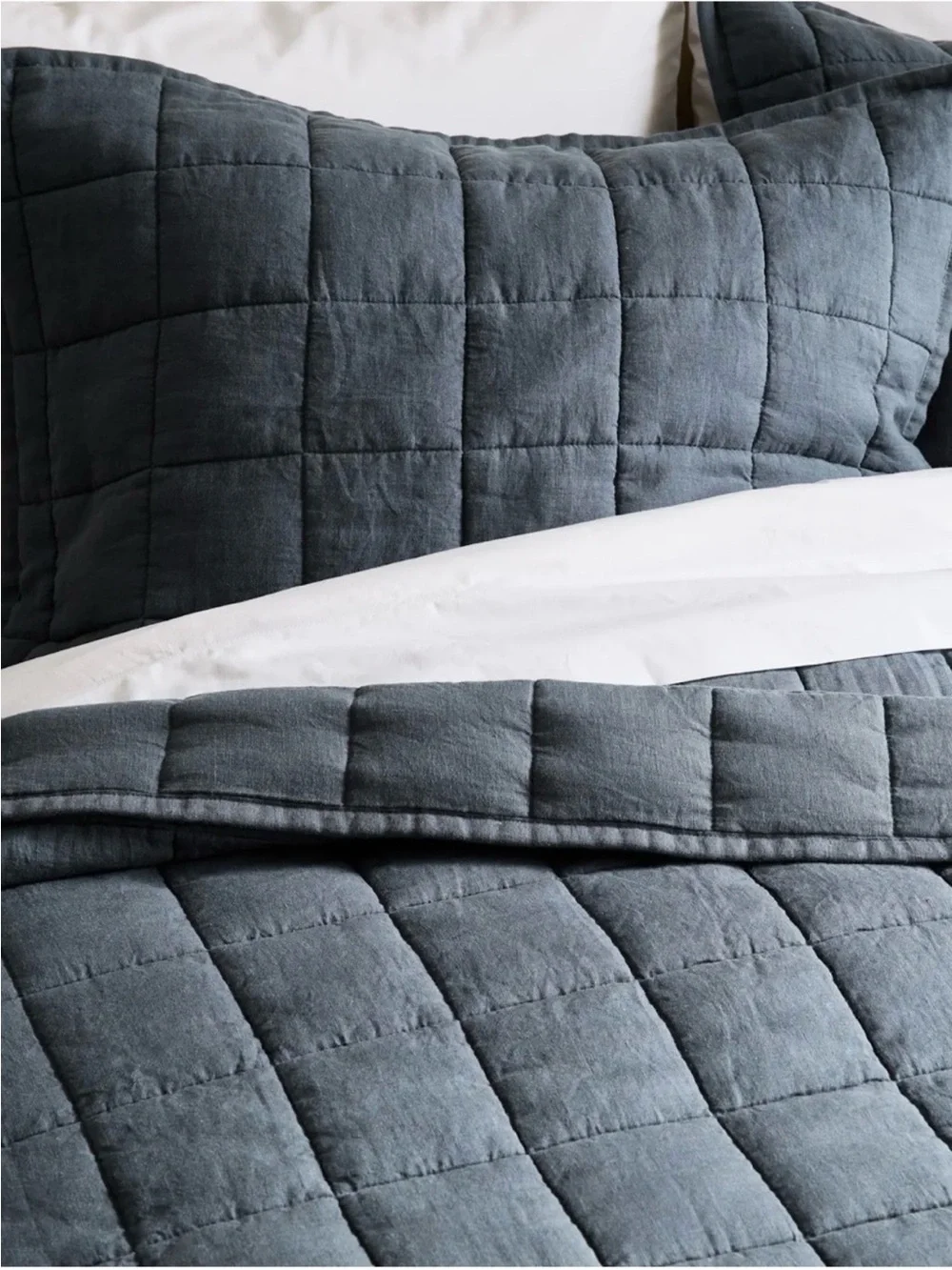 NWOT Quince European Linen Box Quilted King Sham Set In Nightfall